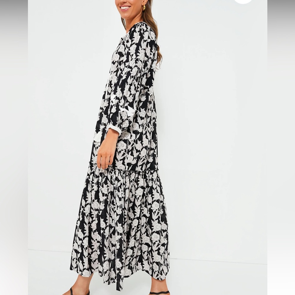 KLEED
Bengal Black Maxi Dress - Picture 3 of 12